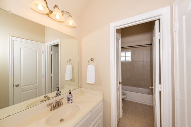 9844 Broiles Lane, Fort Worth, TX 76244