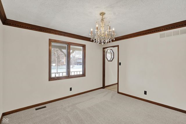 9011 Brigs Way, Indianapolis, IN 46256