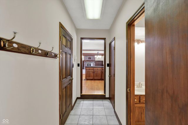 9011 Brigs Way, Indianapolis, IN 46256