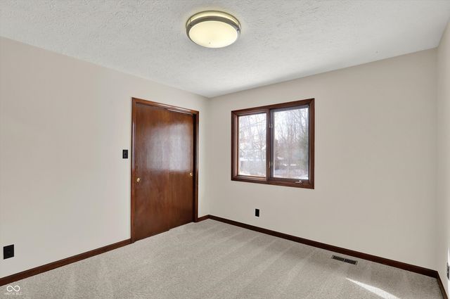 9011 Brigs Way, Indianapolis, IN 46256