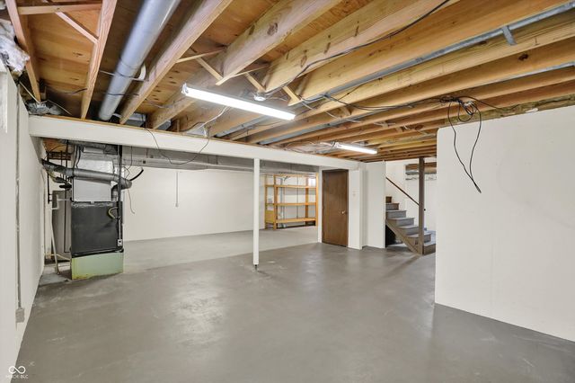 9011 Brigs Way, Indianapolis, IN 46256