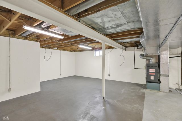 9011 Brigs Way, Indianapolis, IN 46256