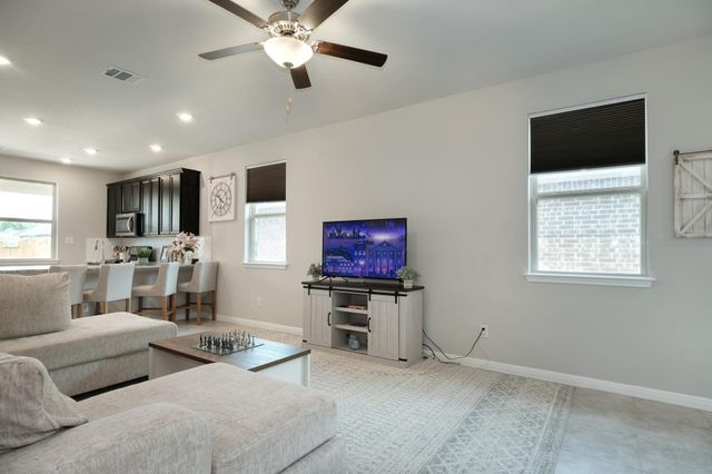 6804 Pleasanton PKWY, Pflugerville, TX 78660