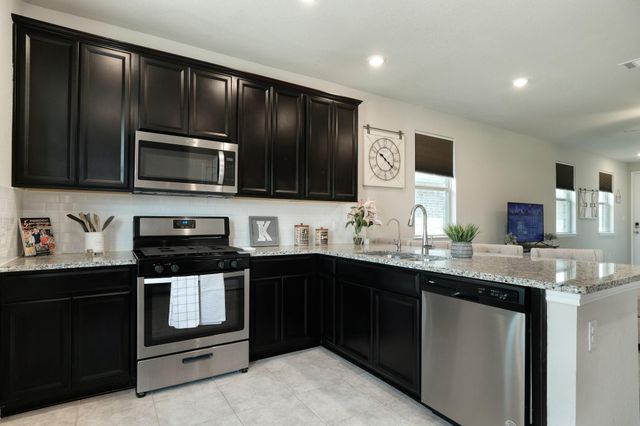 6804 Pleasanton PKWY, Pflugerville, TX 78660