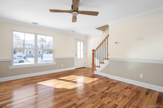 43 Shirley Lane, Medford, NY 11763