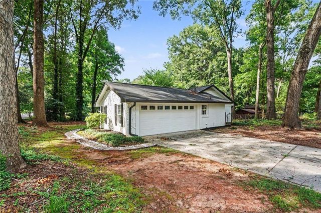 4783 Hickory Court SW, Lilburn, GA 30047