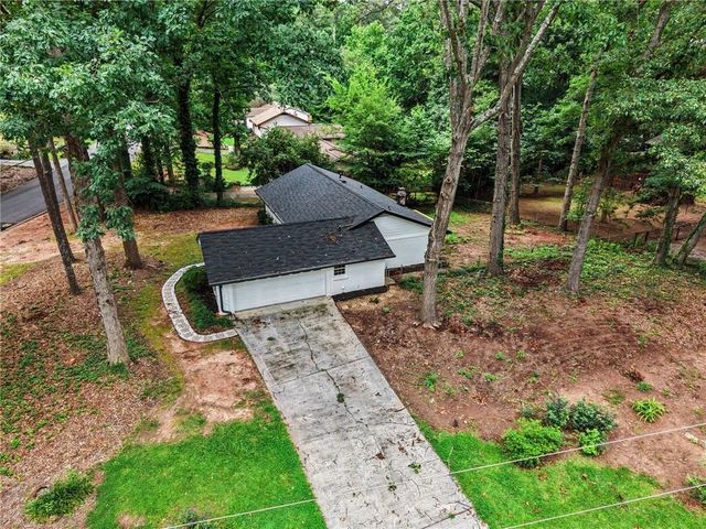 4783 Hickory Court SW, Lilburn, GA 30047