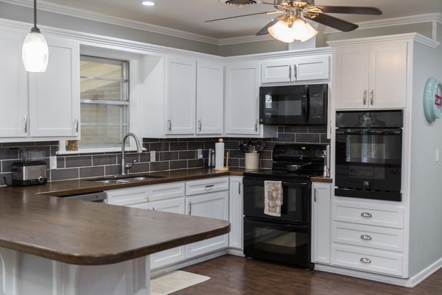 904 Itasca Street, Plainview, TX 79072