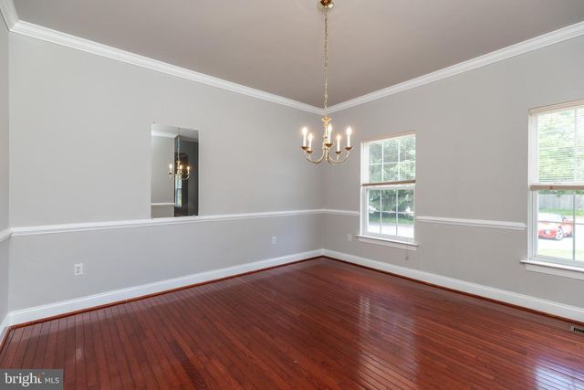 2118 FOULK RD, Wilmington, DE 19810
