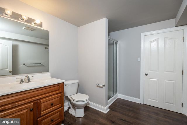 2118 FOULK RD, Wilmington, DE 19810