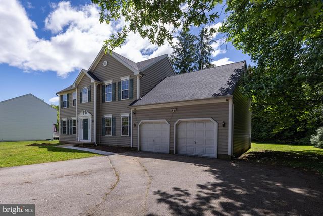 2118 FOULK RD, Wilmington, DE 19810