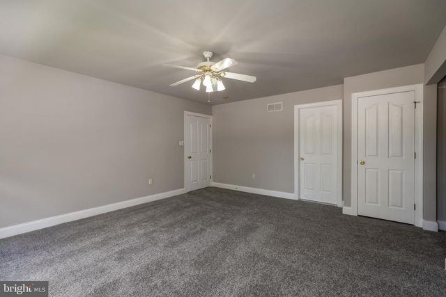 2118 FOULK RD, Wilmington, DE 19810