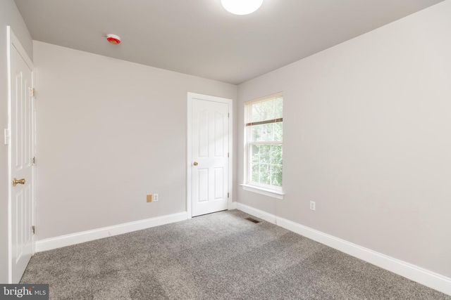 2118 FOULK RD, Wilmington, DE 19810