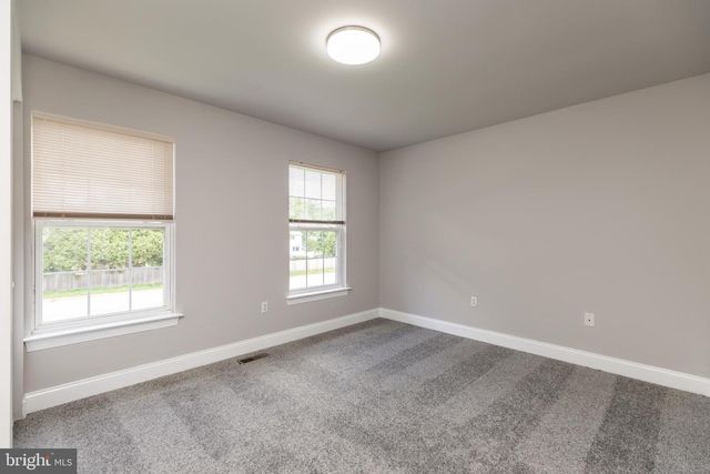 2118 FOULK RD, Wilmington, DE 19810