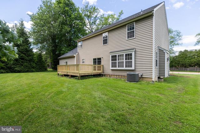 2118 FOULK RD, Wilmington, DE 19810