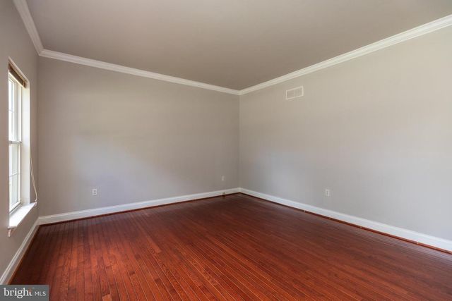 2118 FOULK RD, Wilmington, DE 19810