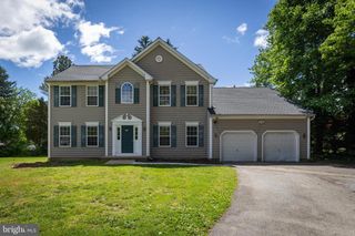 2118 FOULK RD, Wilmington, DE 19810