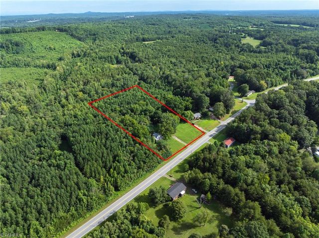 5261 NC Highway 135, Stoneville, NC 27048