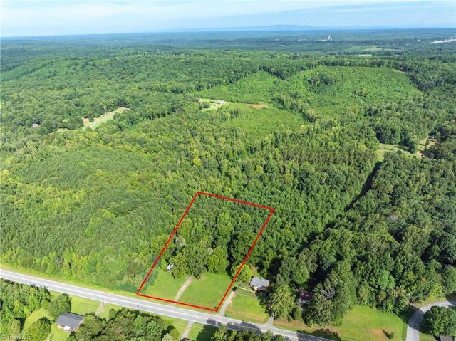 5261 NC Highway 135, Stoneville, NC 27048