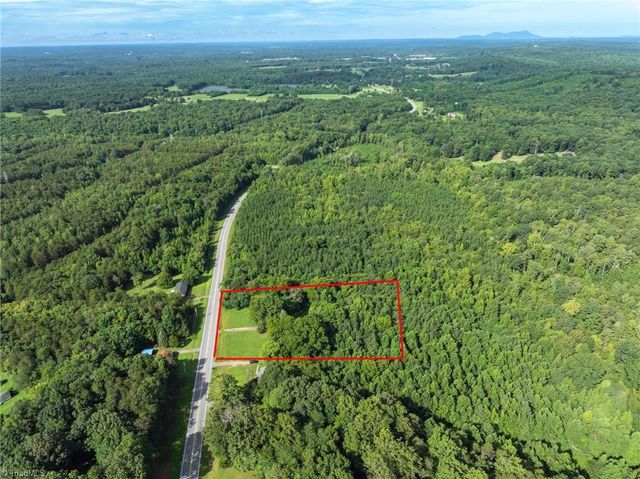 5261 NC Highway 135, Stoneville, NC 27048