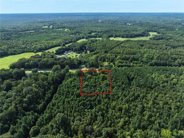 5261 NC Highway 135, Stoneville, NC 27048