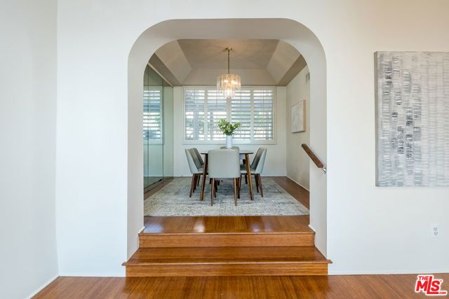 8455 Fountain Avenue 302, West Hollywood, CA 90069