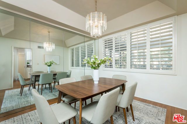 8455 Fountain Avenue 302, West Hollywood, CA 90069