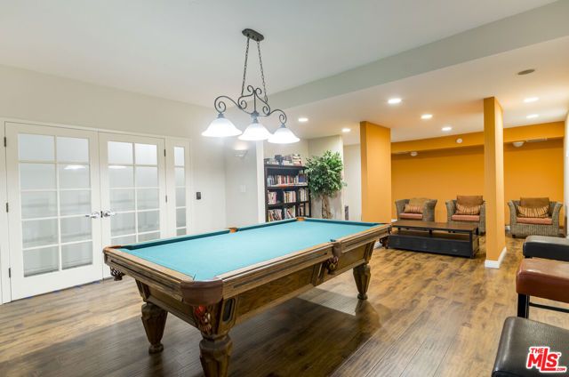 8455 Fountain Avenue 302, West Hollywood, CA 90069