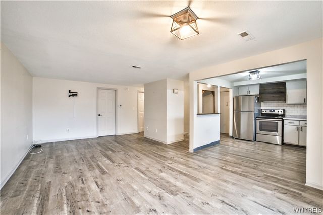 3936 Ridge Lea Road D, Amherst, NY 14228