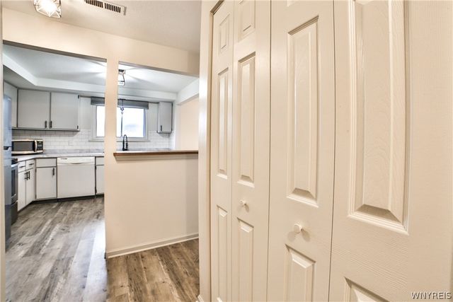 3936 Ridge Lea Road D, Amherst, NY 14228