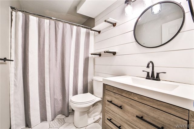 3936 Ridge Lea Road D, Amherst, NY 14228