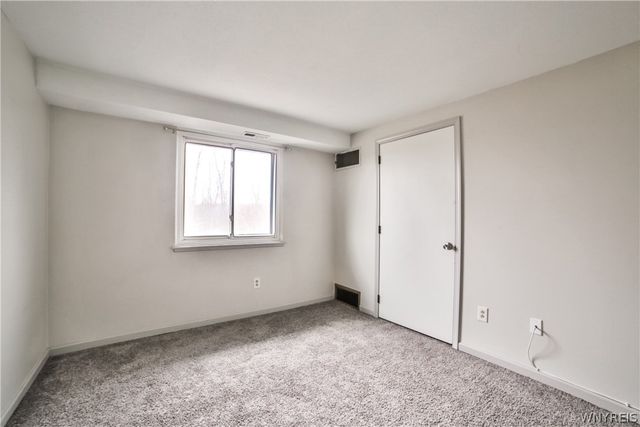 3936 Ridge Lea Road D, Amherst, NY 14228