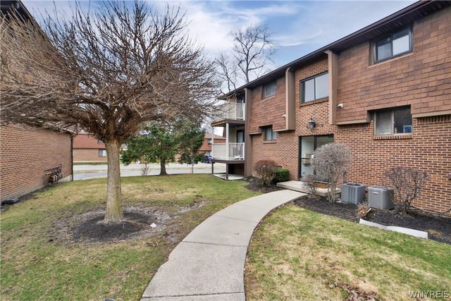 3936 Ridge Lea Road D, Amherst, NY 14228