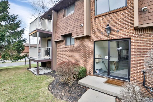 3936 Ridge Lea Road D, Amherst, NY 14228