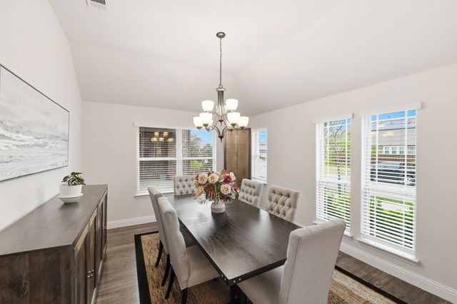 2011 Clearcreek Way, Royse City, TX 75189