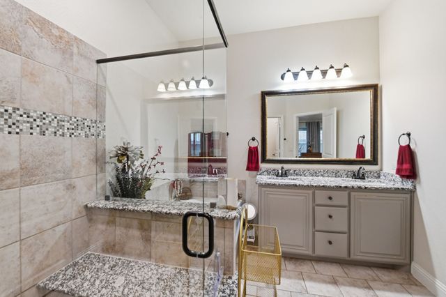 2011 Clearcreek Way, Royse City, TX 75189