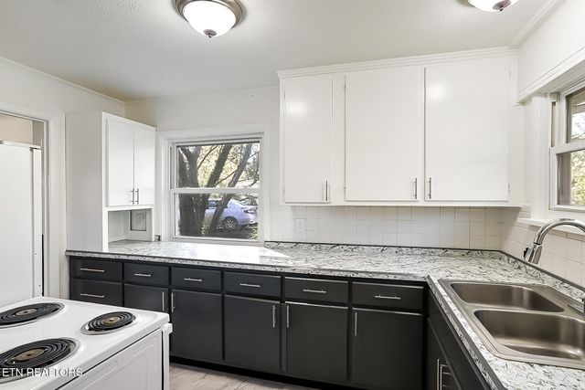 103 Glendale Lane, Oak Ridge, TN 37830