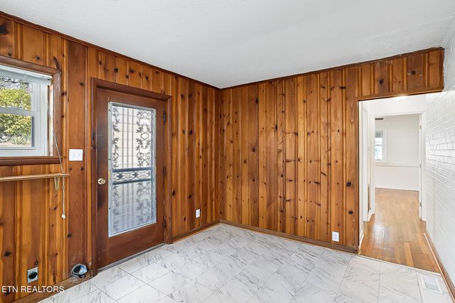 103 Glendale Lane, Oak Ridge, TN 37830