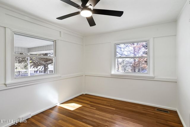 103 Glendale Lane, Oak Ridge, TN 37830