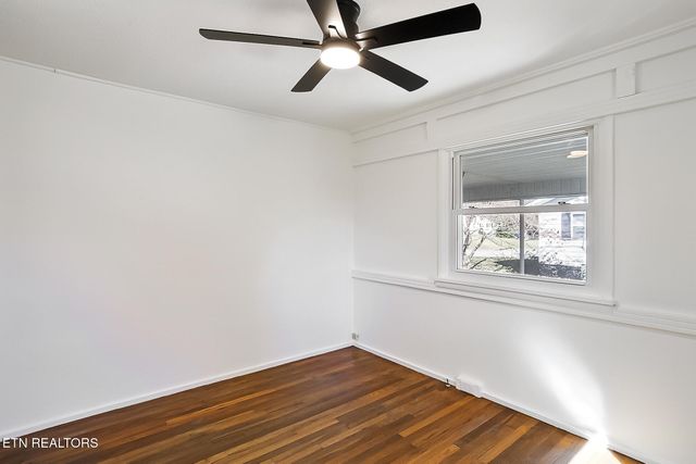 103 Glendale Lane, Oak Ridge, TN 37830