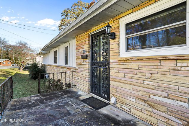 103 Glendale Lane, Oak Ridge, TN 37830