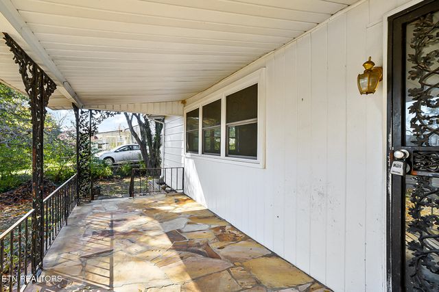 103 Glendale Lane, Oak Ridge, TN 37830