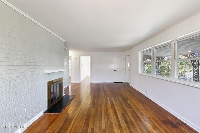 103 Glendale Lane, Oak Ridge, TN 37830