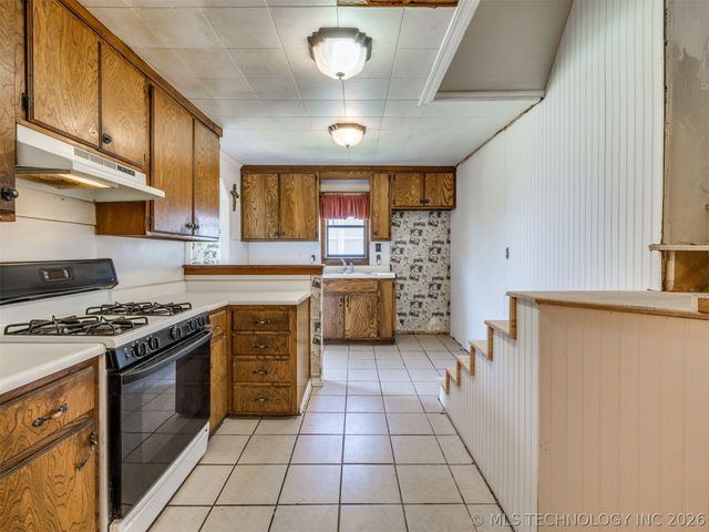 408 N Lincoln Avenue, Sand Springs, OK 74063