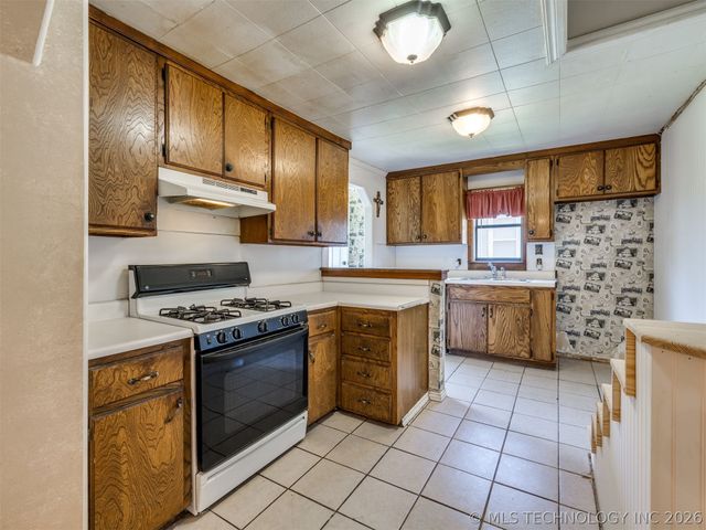 408 N Lincoln Avenue, Sand Springs, OK 74063
