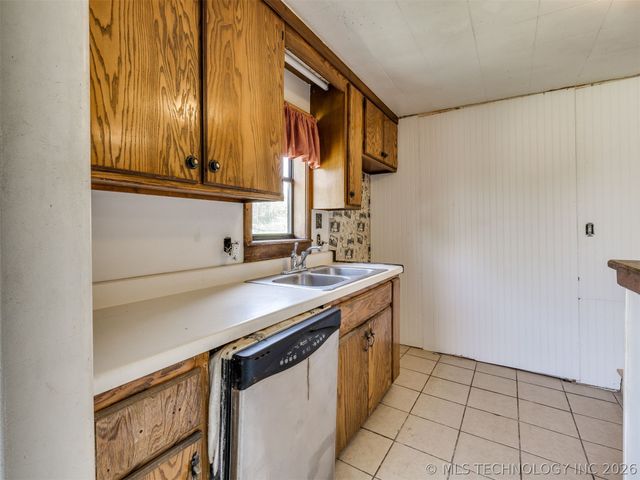 408 N Lincoln Avenue, Sand Springs, OK 74063