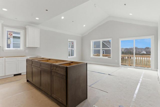 1431 Somerset Place, Barrington, IL 60010