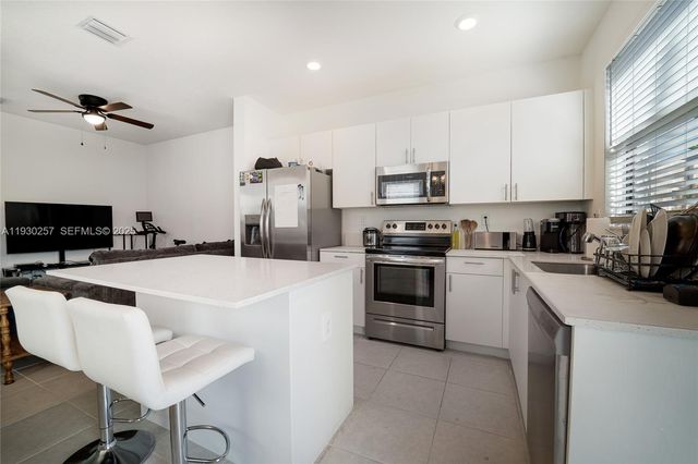 13312 SW 286th St, Homestead, FL 33033