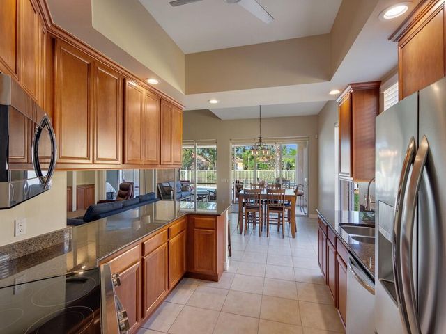5250 Eleuthra Circle, Vero Beach, FL 32967