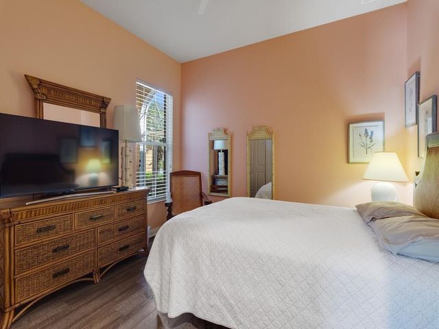 5250 Eleuthra Circle, Vero Beach, FL 32967